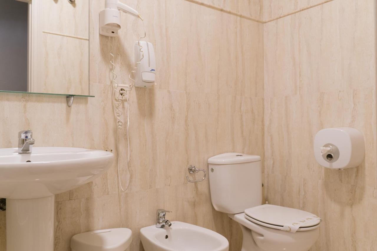 Apartamentos Turisticos San Matias Granada Esterno foto